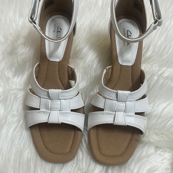 NWT Clarks Collection Ultimate Comfort Kyarra Joy White Leather Wedge Sandals - Picture 2 of 11